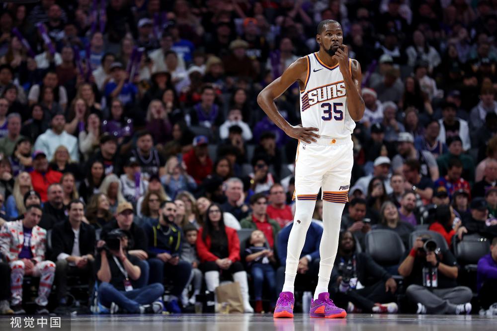 導被同行批 導被同行批