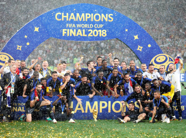 舒梅切尔 舒梅切尔